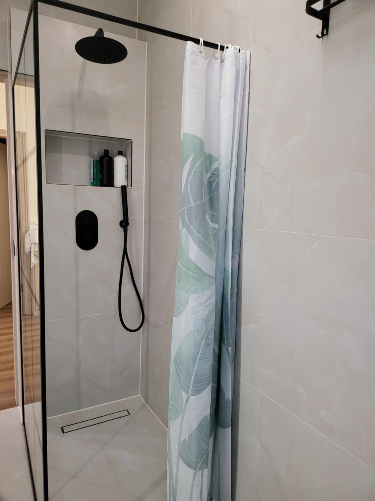 Country Style Modern Self Catering 3 Bedroom Bungalow In Blackpool Kültér fotó